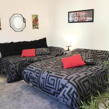 Sun, Parking, Centre , Proche Sanctuaires Apartman *