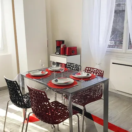 Sun, Centre Ville, Parking, Proche Sanctuaire Apartamento