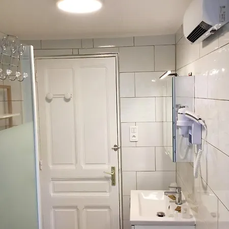 Appartements Sun, Centre Ville, Parking, Proche Sanctuaire